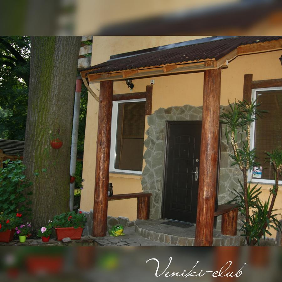 Veniki-Club Hotel Vorzelʼ Buitenkant foto